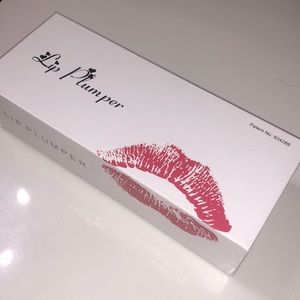 Lip plumper